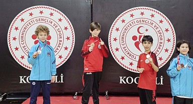  Körfezli karateciler il seçmelerinde 20 madalya kazandı