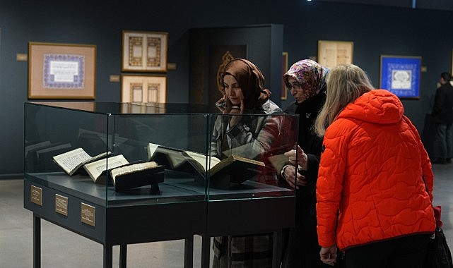 “Mukaddes Emanetleri” 23 bin kişi ziyaret etti