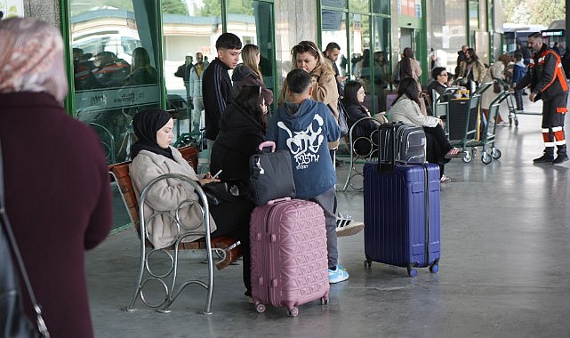 Otogarlarda bayram yoğunluğu yaşanıyor