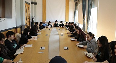 “Samanyolu’nda Ziyafet” gençlerin rehberi oldu  