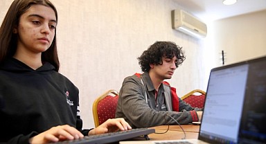 TÜBİTAK Fen Lisesi öğrencileri olimpiyatlara hazırlıyor