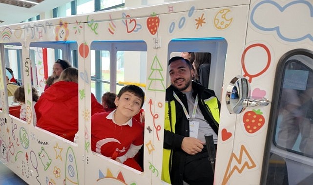 23 Nisan coşkuyla kutlandı