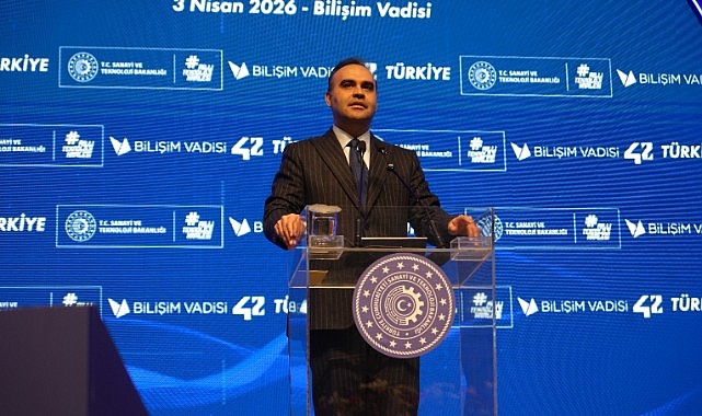 Bakan Kacır, 407 yazılımcı gencin heyecanını paylaştı