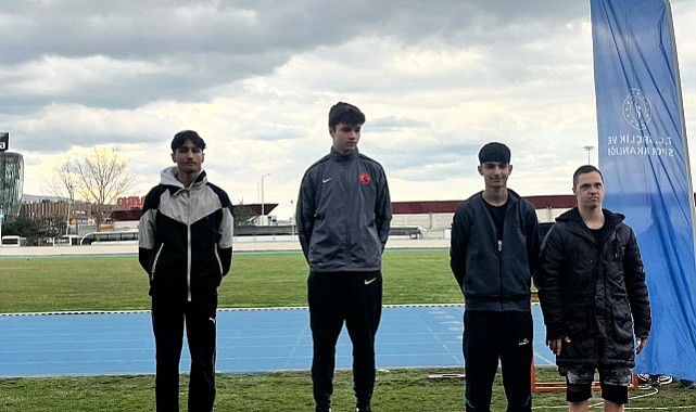 Çayırovalı sporcular atletizmde madalyaları topladı