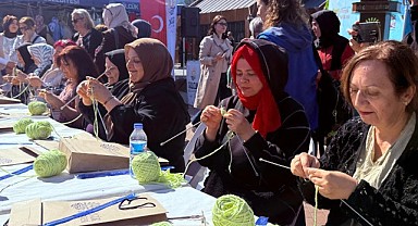 El emeği ürünler sanatseverlerle buluşuyor