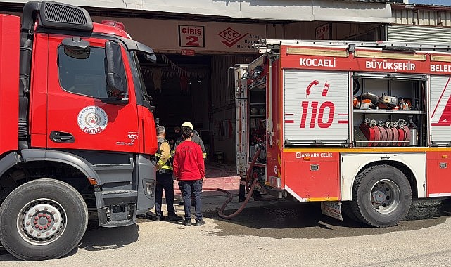 Gebze’de çıkan yangın korkuttu!