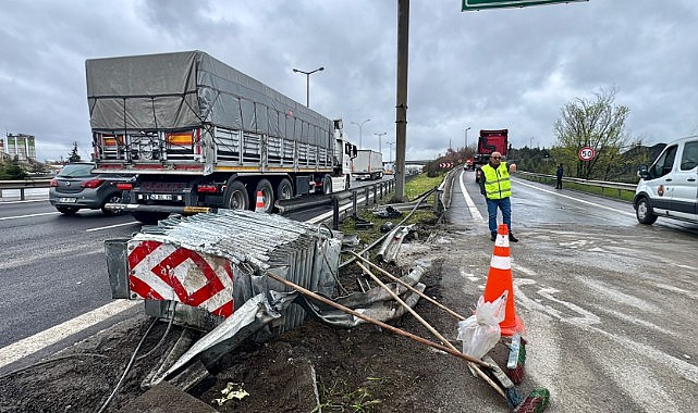 Gebze gişelerinde kaza! Sürücü yaralandı