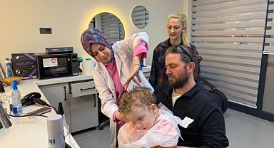 Kaan’ın ilk saç kesimi tatlı bir anıya dönüştü