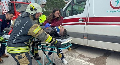 Kamyonet dereye düştü, sürücüsü öldü!