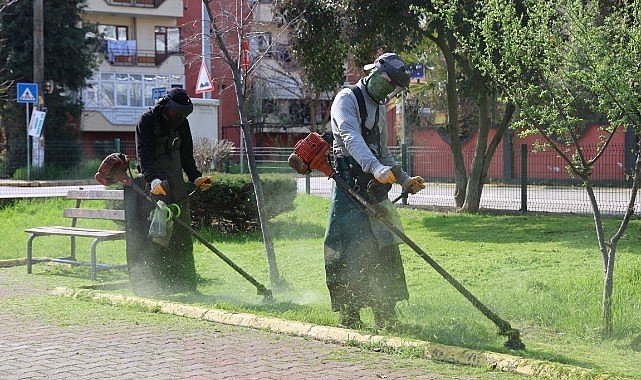 Kartepe’de yeşil alanlara bakım yapılıyor