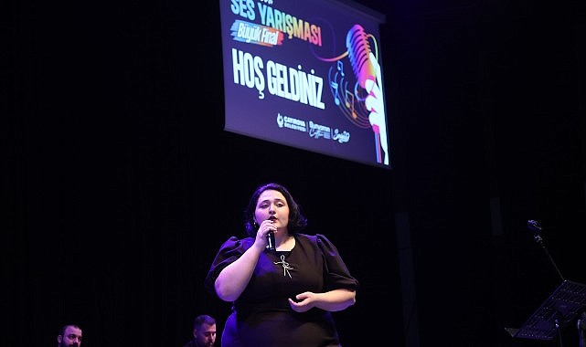 Ses yarışmasının kazananı Elif Rana Aksoy oldu