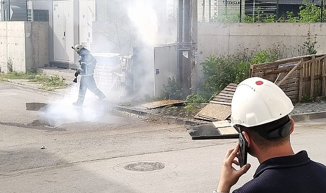 Trafoda çıkan yangın mahalleliyi korkuttu