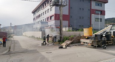 Trafoda çıkan yangın mahalleliyi korkuttu