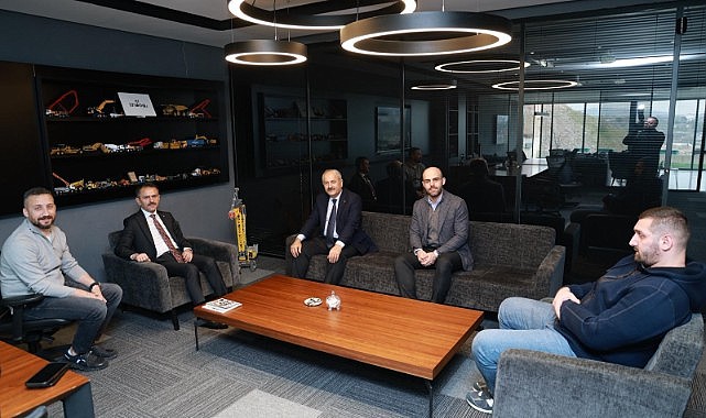 Vali Aktaş, Öztürk’e Gebzespor’u sordu