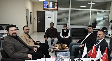 Vali Aktaş'tan AA Kocaeli’yi ziyaret etti