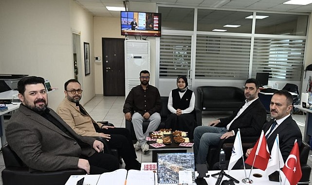 Vali Aktaş'tan AA Kocaeli’yi ziyaret etti