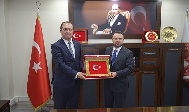 Bakan Gürlek, Kocaeli Adliyesini ziyaret etti