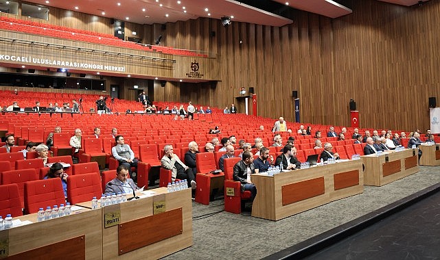 Büyükakın, “Buradan İzmir’e sabır diliyorum”