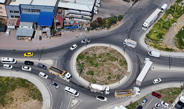 Büyükşehir’in kavşak yatırımı Gebze trafiğine nefes aldırdı