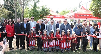 Çayırova'da tabletler bırakıldı, oyunlar oynandı
