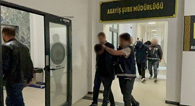 Darıca’da evi soyan hırsızlar yakalandı!