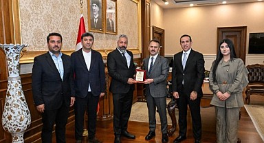 Karataş, Aktaş’ı makamında ziyaret etti