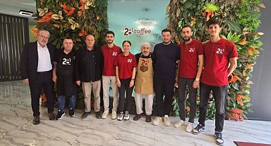 Merih Demiral’ın kafesinde şehit ailelerine her şey ücretsiz!