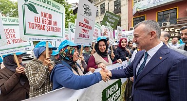 Traktörler bu kez şenlik için sahaya indi