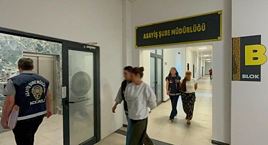 400 bin TL’lik ziynet eşyası çaldılar! TEM’de yakalandılar