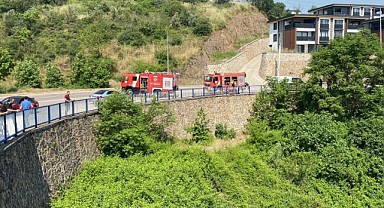 Direksiyonu kitlenen otomobil uçuruma yuvarlandı!
