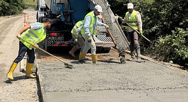 Gebze Duraklı’da beton yol onarılıyor