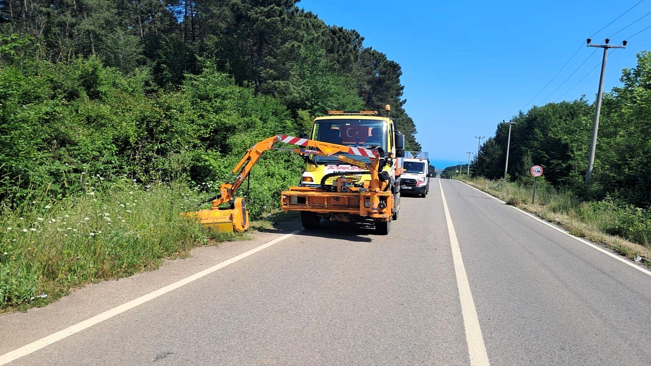 Kandıra’da yollar yaz sezonuna hazırlanıyor