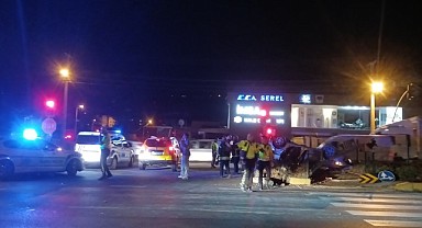 Karamürsel’de feci kaza! 4 kişi yaralandı