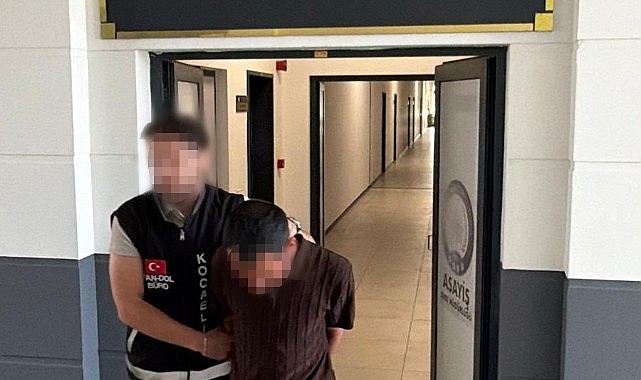 Kendisini polis olarak tanıtıp vatandaşı dolandırdı!