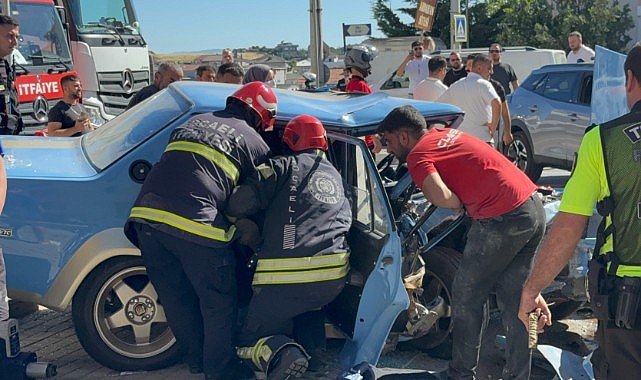 Makas atan sürücü felakete yol açtı!