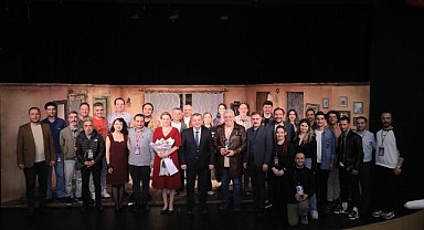 “Masanın Altında” Ordu’da tam not aldı