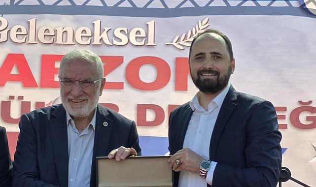 Milletvekili Karaman'a Gemiksiz'den anlamlı hediye