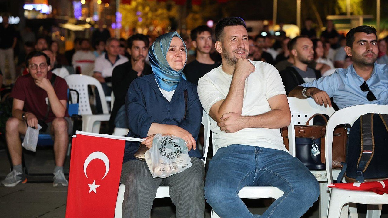 Milli heyecan dev ekranda yaşanacak