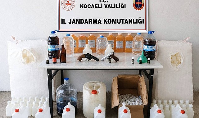1 milyon 350 bin liralık kaçak ürün ele geçirildi