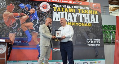 209 sporcu, Muaythai Şampiyonasında ter döküyor!