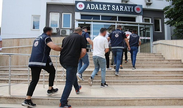 3 ilde göçmen kaçakçılığı operasyonu! 9 kişi tutuklandı