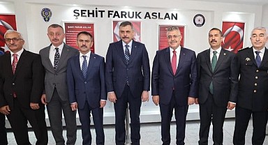 Bakan Çiftçi'den Gebze'de karakol çıkarması