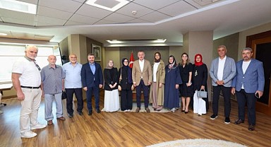 Başkan Büyükakın şampiyonları ağırladı