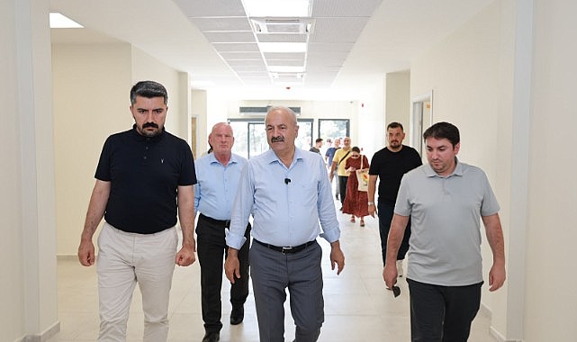 Büyükgöz devam eden projeleri inceledi
