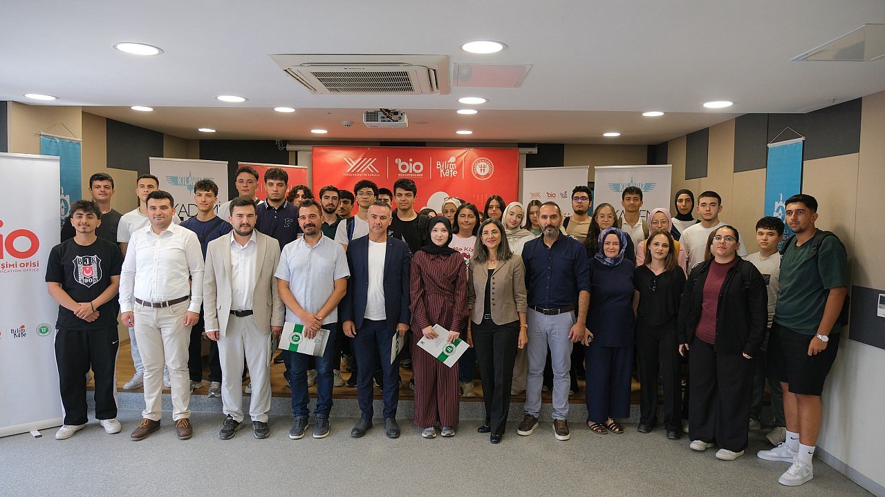 Büyükşehir kariyer planlamasında gençlerin yanında!
