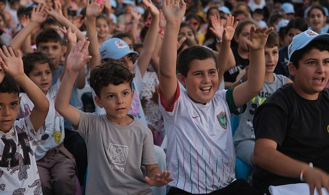 Çocukların yüzü, “Çık Dışarıya Oynayalım” ile gülüyor