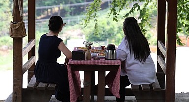 Doğaseverlerin yaz rotası Kartepe Mesire alanı oldu!