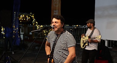 Eskihisar Kalesi'nde çocuklar eğlenceye doydu