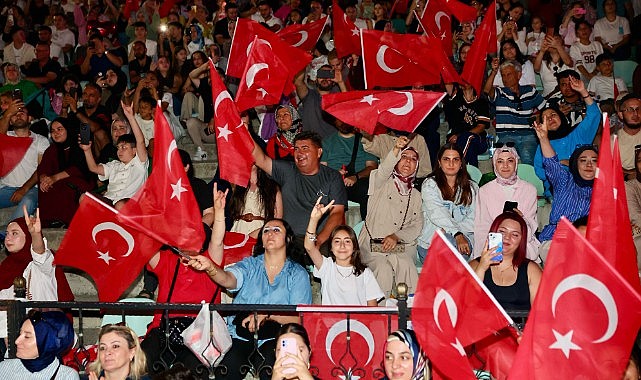 Gebze bölgesi 15 Temmuz'da ‘Tek Yürek’ oldu!