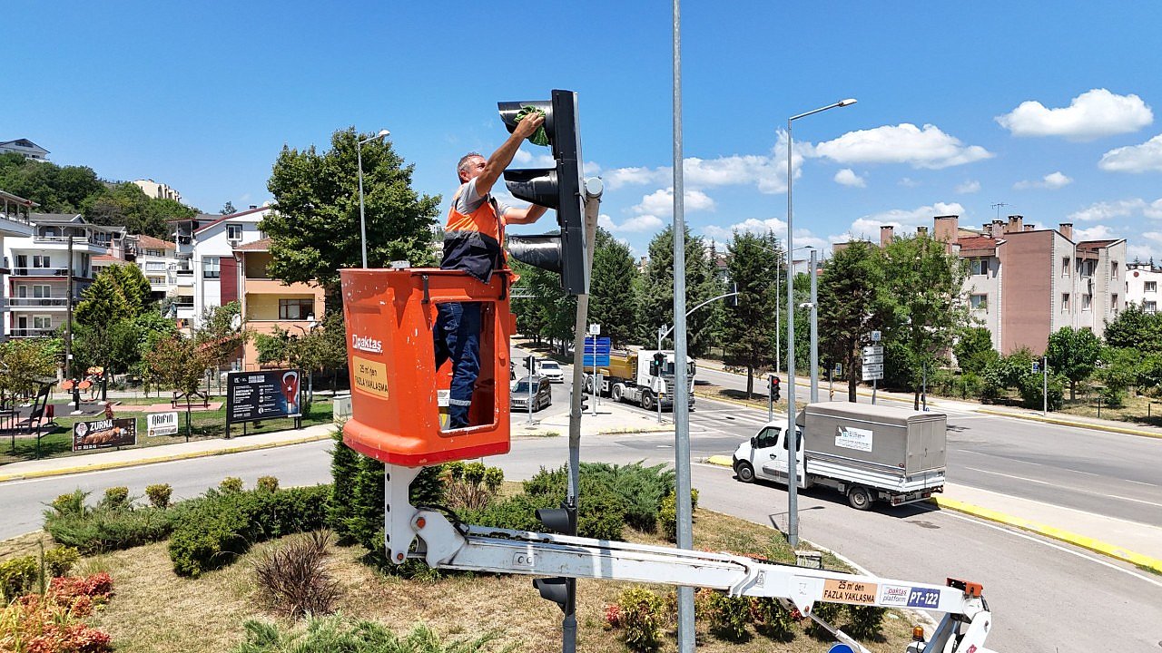 Güvenli yolculuk için Büyükşehir mesaide